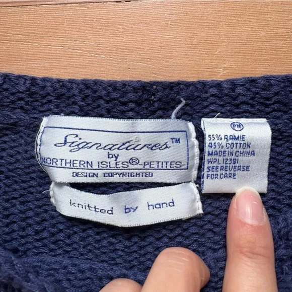 Vintage Signatures by Northern Isles Hand Knit Apple Orchard Ramie Sweater - Picture 3 of 9